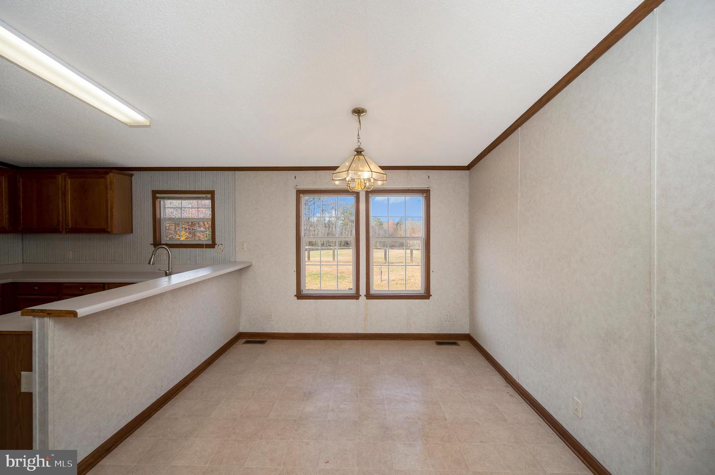 4645 THOMAS JEFFERSON PKWY, PALMYRA, Virginia 22963, 3 Bedrooms Bedrooms, 5 Rooms Rooms,2 BathroomsBathrooms,Residential,For sale,4645 THOMAS JEFFERSON PKWY,VAFN2000538 MLS # VAFN2000538 4645 THOMAS JEFFERSON PKWY, PALMYRA, Virginia 22963, 3 Bedrooms Bedrooms, 5 Rooms Rooms,2 BathroomsBathrooms,Residential,For sale,4645 THOMAS JEFFERSON PKWY,VAFN2000538 MLS # VAFN2000538