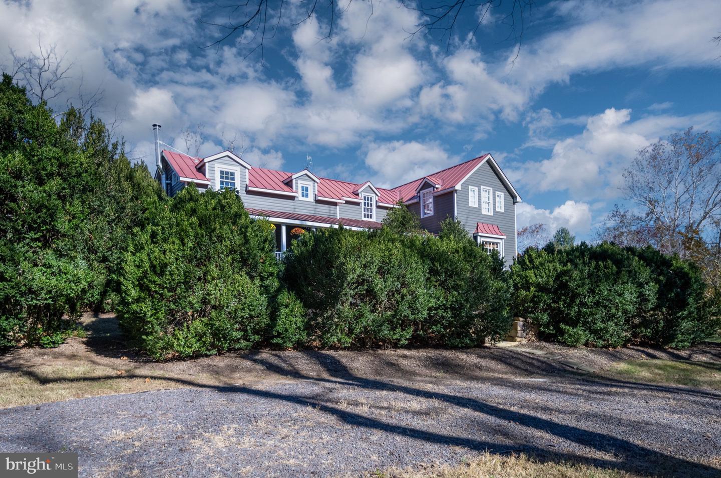 560 RICHMOND RD, AMISSVILLE, Virginia 20106, 4 Bedrooms Bedrooms, ,4 BathroomsBathrooms,Residential,For sale,560 RICHMOND RD,VARP2002374 MLS # VARP2002374 560 RICHMOND RD, AMISSVILLE, Virginia 20106, 4 Bedrooms Bedrooms, ,4 BathroomsBathrooms,Residential,For sale,560 RICHMOND RD,VARP2002374 MLS # VARP2002374