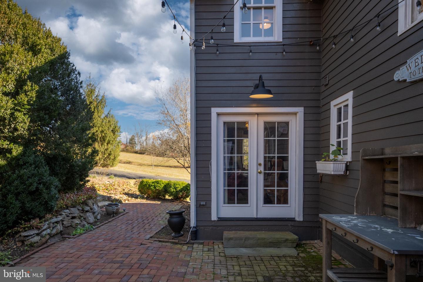 560 RICHMOND RD, AMISSVILLE, Virginia 20106, 4 Bedrooms Bedrooms, ,4 BathroomsBathrooms,Residential,For sale,560 RICHMOND RD,VARP2002374 MLS # VARP2002374 560 RICHMOND RD, AMISSVILLE, Virginia 20106, 4 Bedrooms Bedrooms, ,4 BathroomsBathrooms,Residential,For sale,560 RICHMOND RD,VARP2002374 MLS # VARP2002374