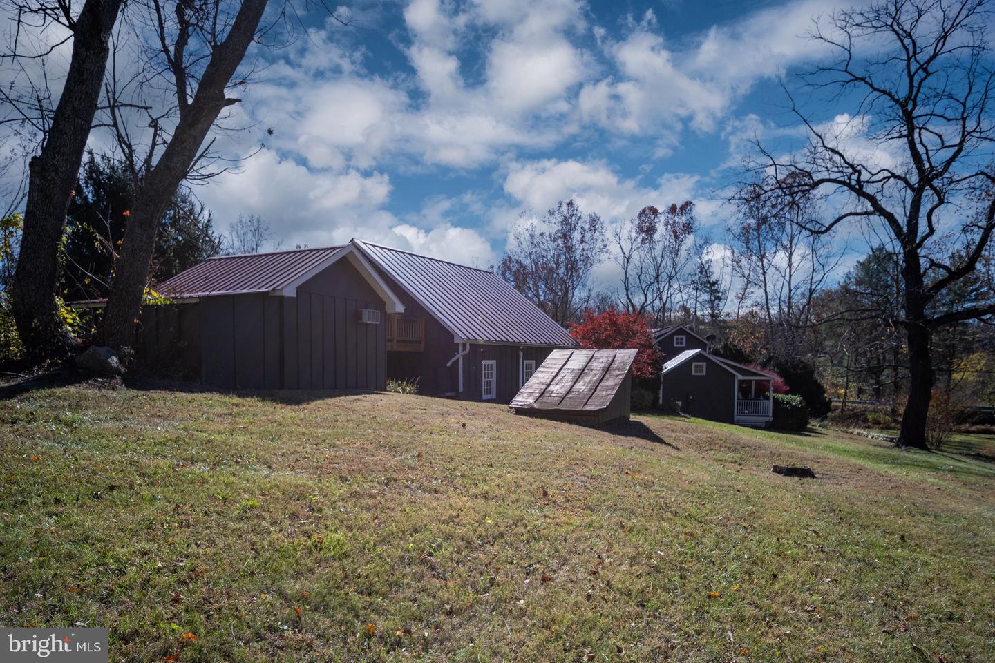 560 RICHMOND RD, AMISSVILLE, Virginia 20106, 4 Bedrooms Bedrooms, ,4 BathroomsBathrooms,Residential,For sale,560 RICHMOND RD,VARP2002374 MLS # VARP2002374 560 RICHMOND RD, AMISSVILLE, Virginia 20106, 4 Bedrooms Bedrooms, ,4 BathroomsBathrooms,Residential,For sale,560 RICHMOND RD,VARP2002374 MLS # VARP2002374