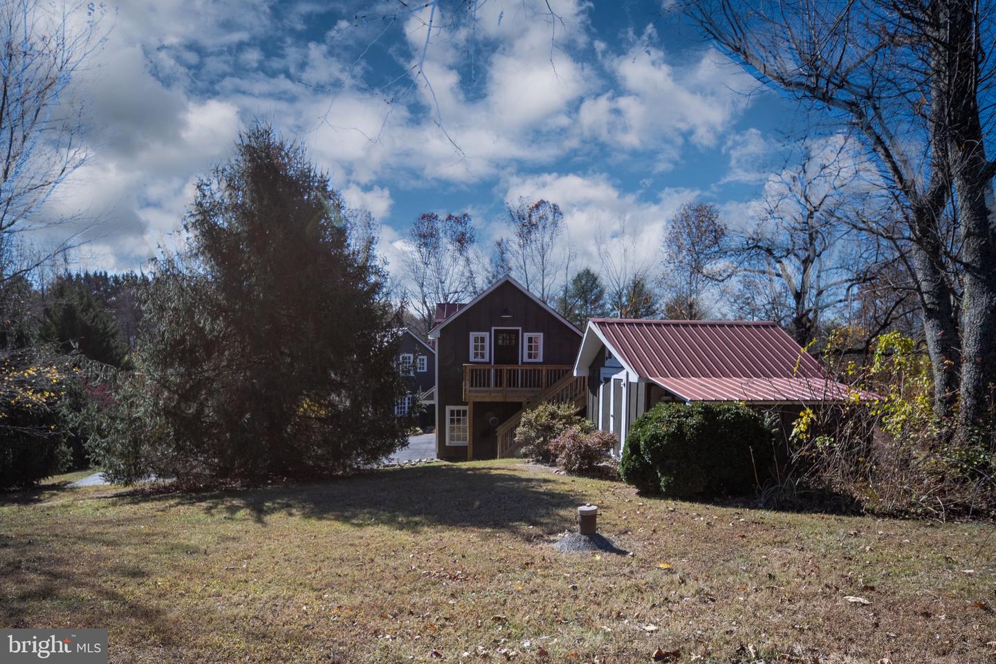 560 RICHMOND RD, AMISSVILLE, Virginia 20106, 4 Bedrooms Bedrooms, ,4 BathroomsBathrooms,Residential,For sale,560 RICHMOND RD,VARP2002374 MLS # VARP2002374 560 RICHMOND RD, AMISSVILLE, Virginia 20106, 4 Bedrooms Bedrooms, ,4 BathroomsBathrooms,Residential,For sale,560 RICHMOND RD,VARP2002374 MLS # VARP2002374