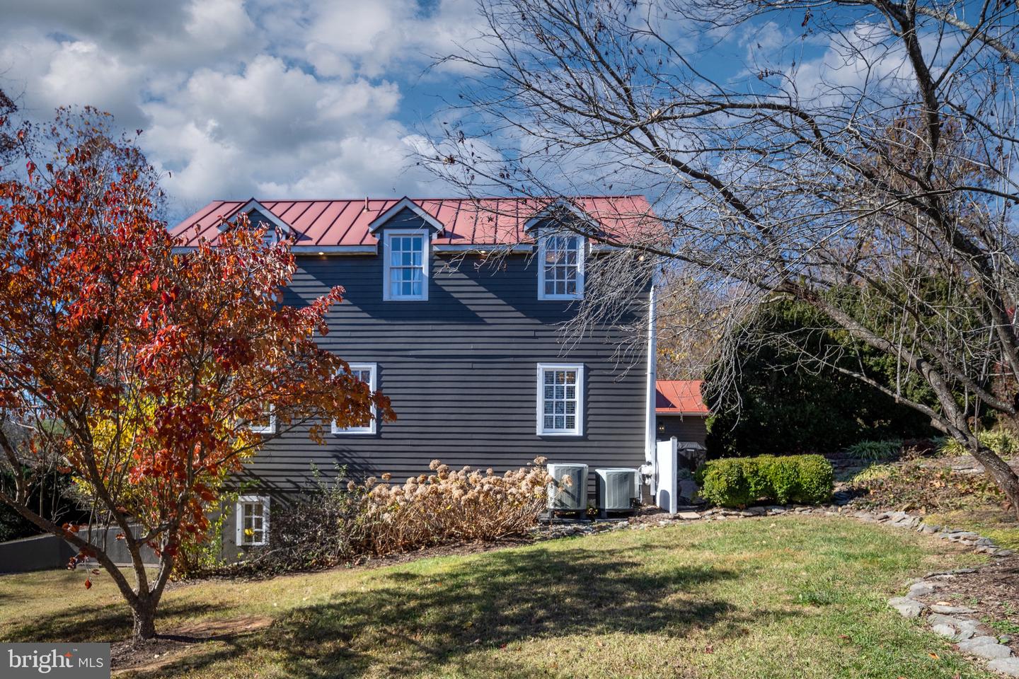 560 RICHMOND RD, AMISSVILLE, Virginia 20106, 4 Bedrooms Bedrooms, ,4 BathroomsBathrooms,Residential,For sale,560 RICHMOND RD,VARP2002374 MLS # VARP2002374 560 RICHMOND RD, AMISSVILLE, Virginia 20106, 4 Bedrooms Bedrooms, ,4 BathroomsBathrooms,Residential,For sale,560 RICHMOND RD,VARP2002374 MLS # VARP2002374