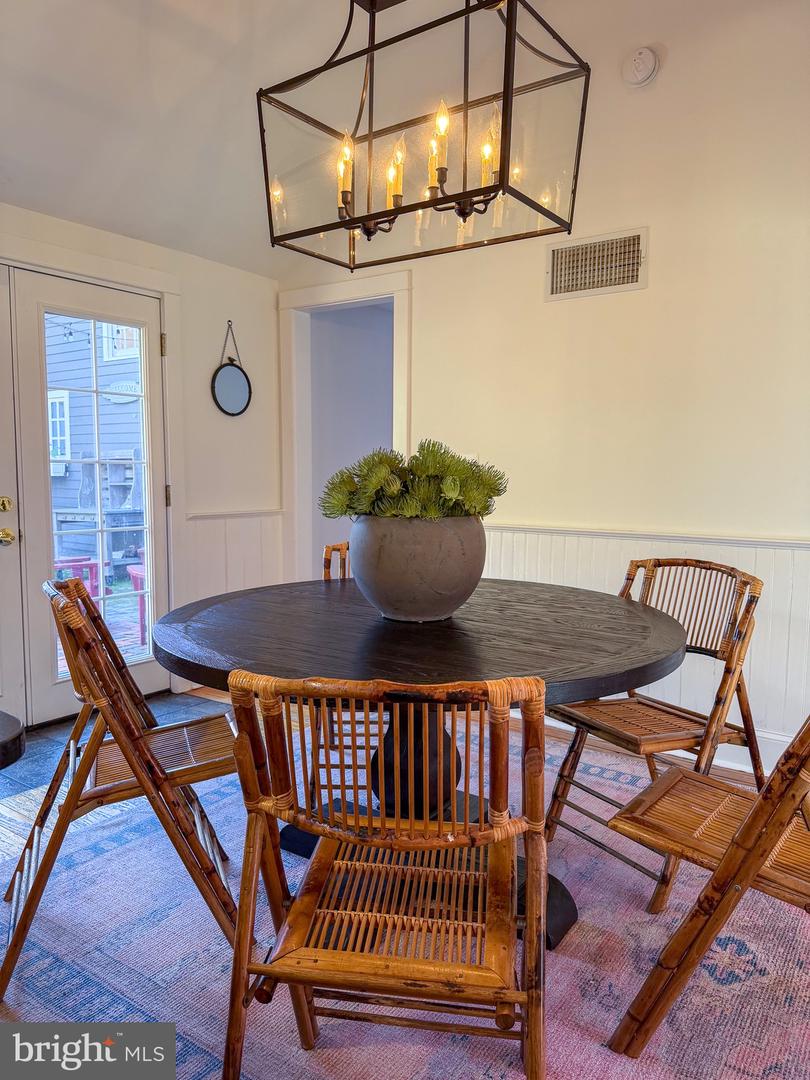 560 RICHMOND RD, AMISSVILLE, Virginia 20106, 4 Bedrooms Bedrooms, ,4 BathroomsBathrooms,Residential,For sale,560 RICHMOND RD,VARP2002374 MLS # VARP2002374 560 RICHMOND RD, AMISSVILLE, Virginia 20106, 4 Bedrooms Bedrooms, ,4 BathroomsBathrooms,Residential,For sale,560 RICHMOND RD,VARP2002374 MLS # VARP2002374