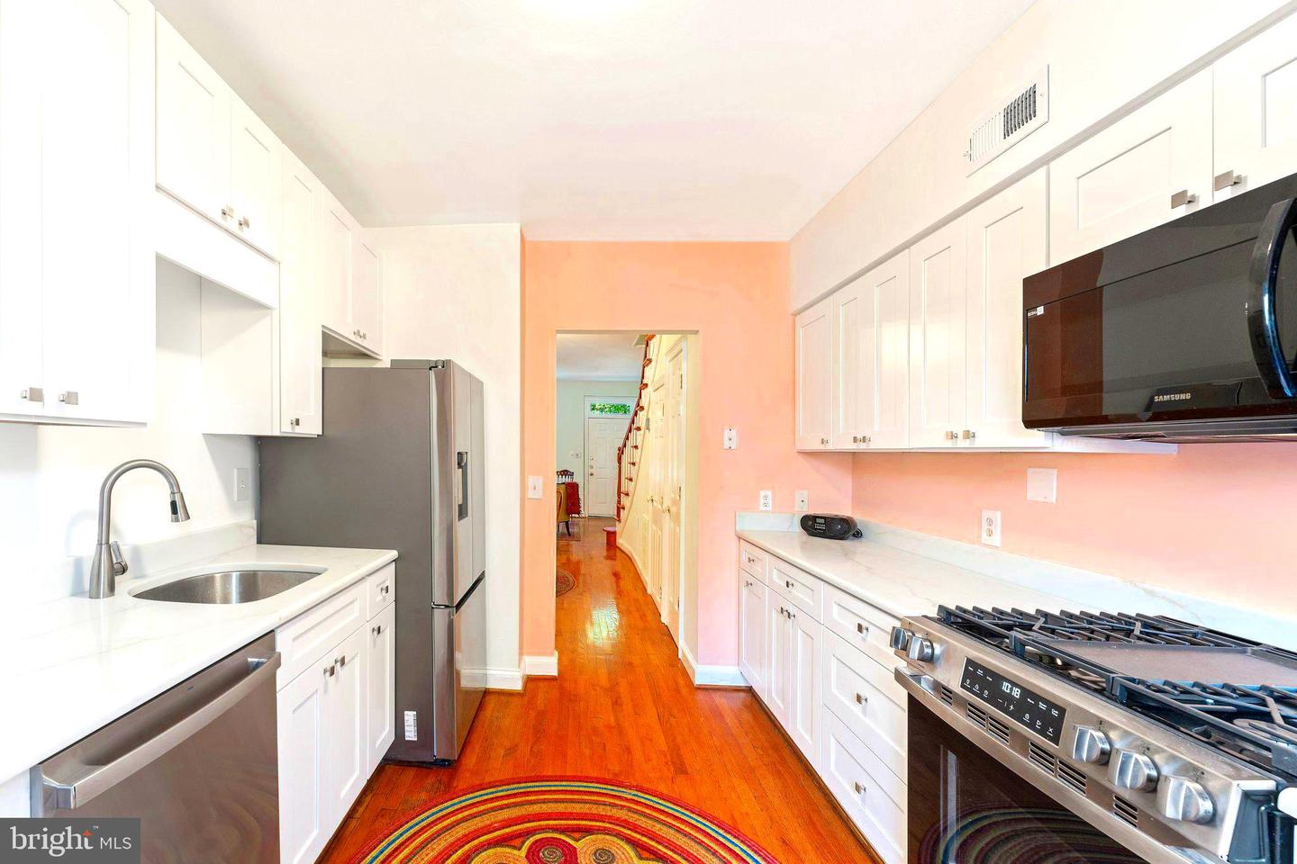 328 A ST NE, WASHINGTON, District Of Columbia 20002, 2 Bedrooms Bedrooms, ,1 BathroomBathrooms,Residential,For sale,328 A ST NE,DCDC2203072 MLS # DCDC2203072