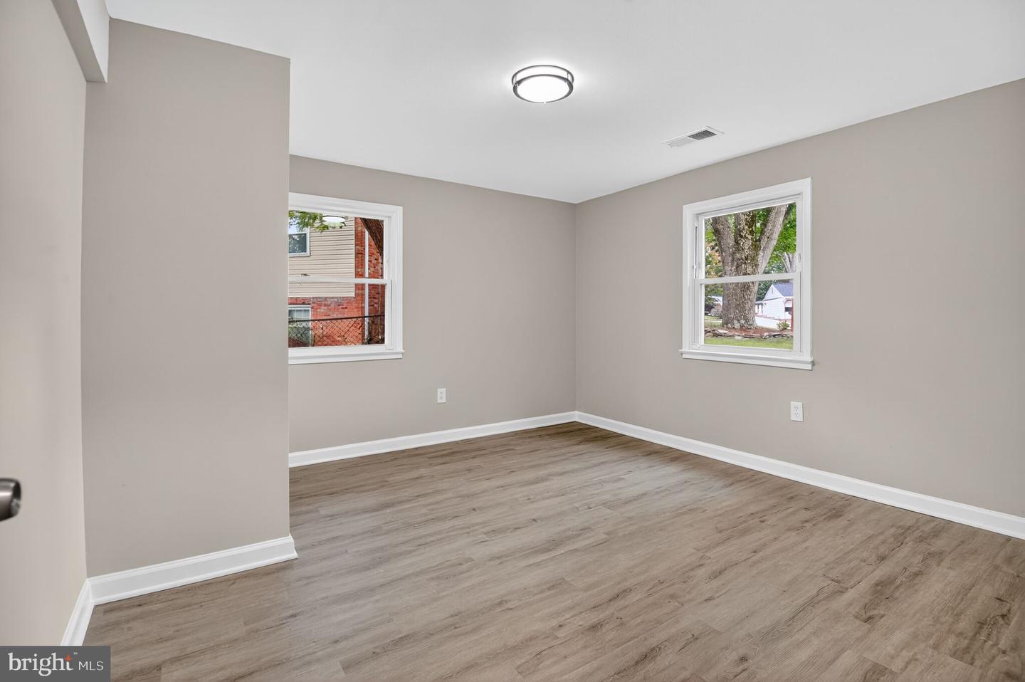 4309 WILLOUGHBY CT, CHANTILLY, Virginia 20151, 3 Bedrooms Bedrooms, ,2 BathroomsBathrooms,Residential,For sale,4309 WILLOUGHBY CT,VAFX2264594 MLS # VAFX2264594