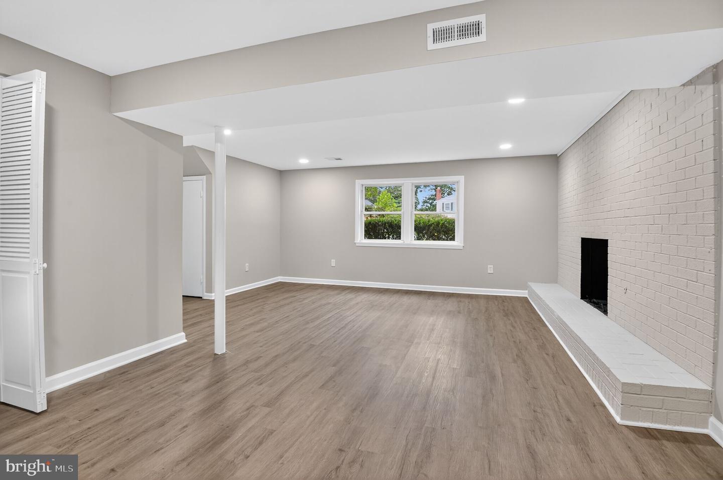 4309 WILLOUGHBY CT, CHANTILLY, Virginia 20151, 3 Bedrooms Bedrooms, ,2 BathroomsBathrooms,Residential,For sale,4309 WILLOUGHBY CT,VAFX2264594 MLS # VAFX2264594