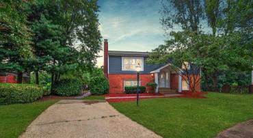 4309 WILLOUGHBY CT, CHANTILLY, Virginia 20151, 3 Bedrooms Bedrooms, ,2 BathroomsBathrooms,Residential,For sale,4309 WILLOUGHBY CT,VAFX2264594 MLS # VAFX2264594