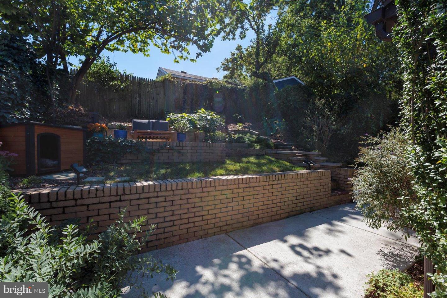 5208 10TH PL S, ARLINGTON, Virginia 22204, 2 Bedrooms Bedrooms, ,1 BathroomBathrooms,Residential,For sale,5208 10TH PL S,VAAR2063584 MLS # VAAR2063584 5208 10TH PL S, ARLINGTON, Virginia 22204, 2 Bedrooms Bedrooms, ,1 BathroomBathrooms,Residential,For sale,5208 10TH PL S,VAAR2063584 MLS # VAAR2063584