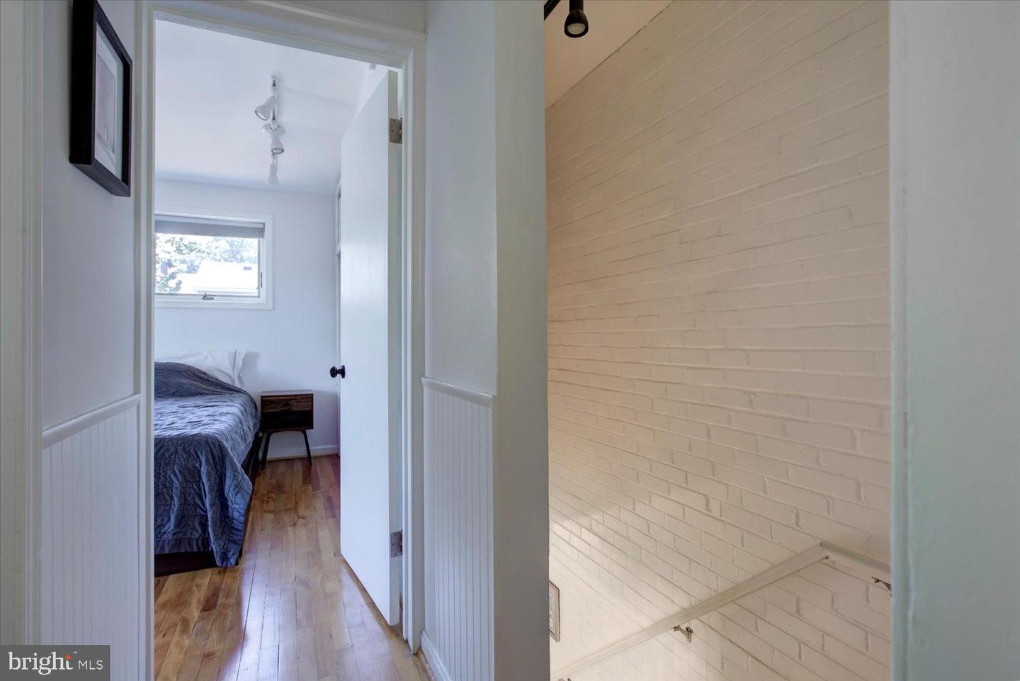 5208 10TH PL S, ARLINGTON, Virginia 22204, 2 Bedrooms Bedrooms, ,1 BathroomBathrooms,Residential,For sale,5208 10TH PL S,VAAR2063584 MLS # VAAR2063584 5208 10TH PL S, ARLINGTON, Virginia 22204, 2 Bedrooms Bedrooms, ,1 BathroomBathrooms,Residential,For sale,5208 10TH PL S,VAAR2063584 MLS # VAAR2063584