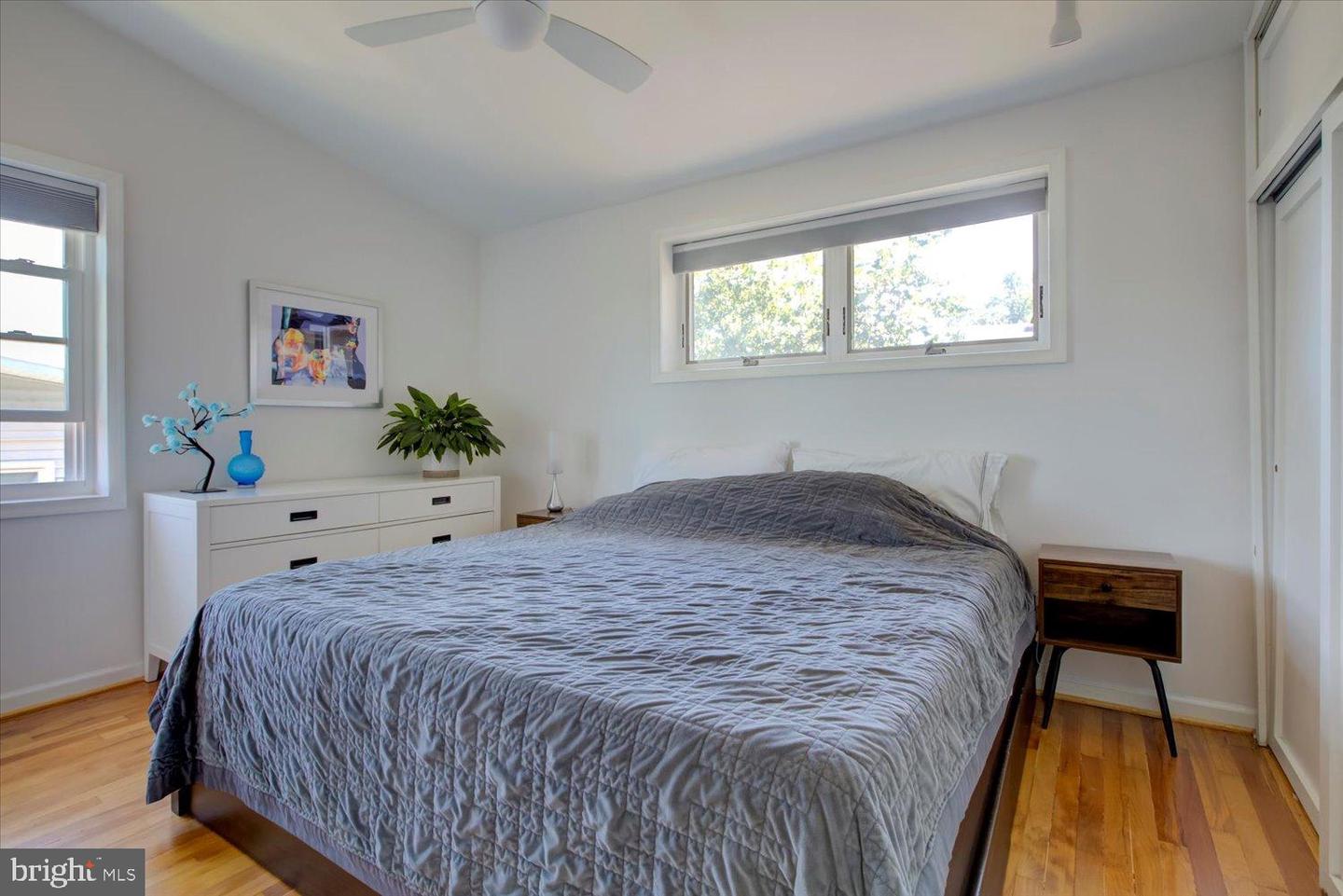 5208 10TH PL S, ARLINGTON, Virginia 22204, 2 Bedrooms Bedrooms, ,1 BathroomBathrooms,Residential,For sale,5208 10TH PL S,VAAR2063584 MLS # VAAR2063584 5208 10TH PL S, ARLINGTON, Virginia 22204, 2 Bedrooms Bedrooms, ,1 BathroomBathrooms,Residential,For sale,5208 10TH PL S,VAAR2063584 MLS # VAAR2063584