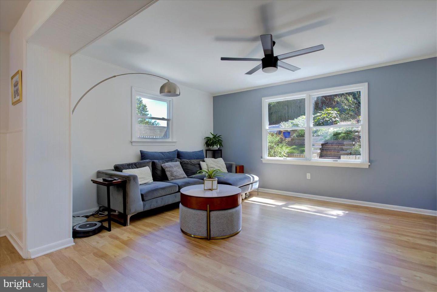 5208 10TH PL S, ARLINGTON, Virginia 22204, 2 Bedrooms Bedrooms, ,1 BathroomBathrooms,Residential,For sale,5208 10TH PL S,VAAR2063584 MLS # VAAR2063584 5208 10TH PL S, ARLINGTON, Virginia 22204, 2 Bedrooms Bedrooms, ,1 BathroomBathrooms,Residential,For sale,5208 10TH PL S,VAAR2063584 MLS # VAAR2063584