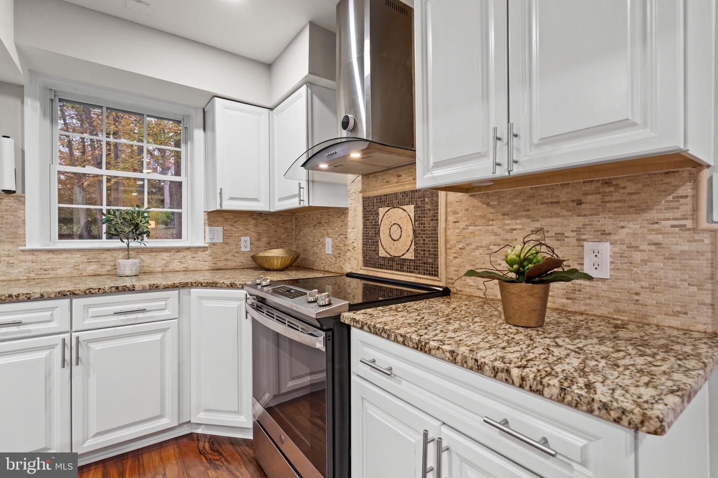 11317 EDENDERRY DR, FAIRFAX, Virginia 22030, 5 Bedrooms Bedrooms, 16 Rooms Rooms,3 BathroomsBathrooms,Residential,For sale,11317 EDENDERRY DR,VAFX2267946 MLS # VAFX2267946 11317 EDENDERRY DR, FAIRFAX, Virginia 22030, 5 Bedrooms Bedrooms, 16 Rooms Rooms,3 BathroomsBathrooms,Residential,For sale,11317 EDENDERRY DR,VAFX2267946 MLS # VAFX2267946