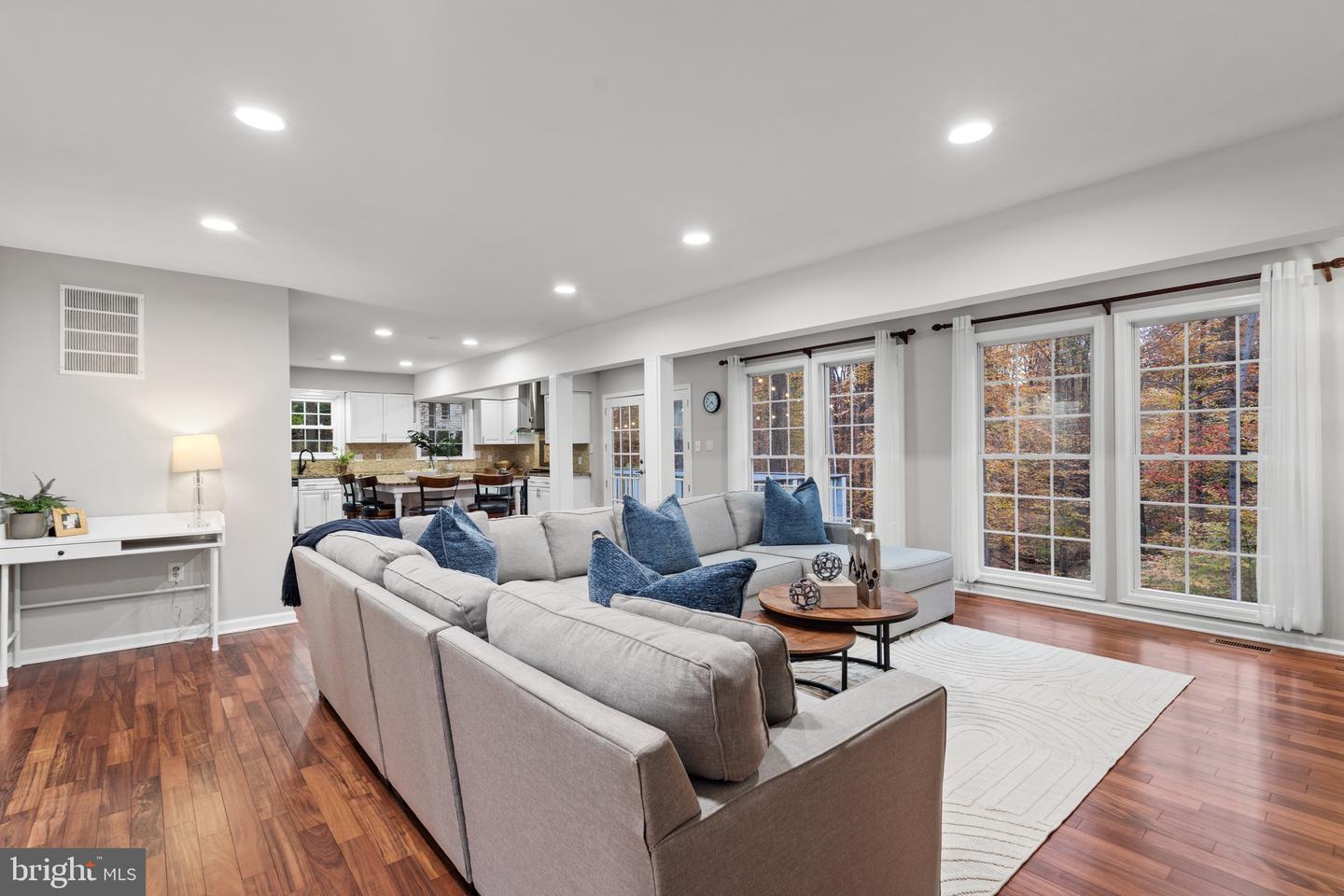 11317 EDENDERRY DR, FAIRFAX, Virginia 22030, 5 Bedrooms Bedrooms, 16 Rooms Rooms,3 BathroomsBathrooms,Residential,For sale,11317 EDENDERRY DR,VAFX2267946 MLS # VAFX2267946 11317 EDENDERRY DR, FAIRFAX, Virginia 22030, 5 Bedrooms Bedrooms, 16 Rooms Rooms,3 BathroomsBathrooms,Residential,For sale,11317 EDENDERRY DR,VAFX2267946 MLS # VAFX2267946