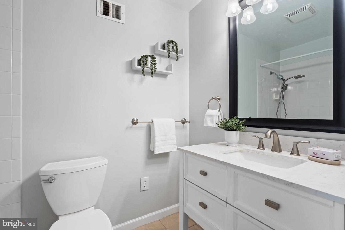 11317 EDENDERRY DR, FAIRFAX, Virginia 22030, 5 Bedrooms Bedrooms, 16 Rooms Rooms,3 BathroomsBathrooms,Residential,For sale,11317 EDENDERRY DR,VAFX2267946 MLS # VAFX2267946 11317 EDENDERRY DR, FAIRFAX, Virginia 22030, 5 Bedrooms Bedrooms, 16 Rooms Rooms,3 BathroomsBathrooms,Residential,For sale,11317 EDENDERRY DR,VAFX2267946 MLS # VAFX2267946