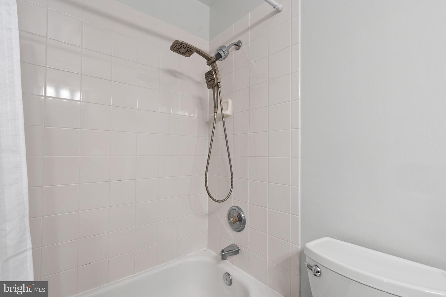 11317 EDENDERRY DR, FAIRFAX, Virginia 22030, 5 Bedrooms Bedrooms, 16 Rooms Rooms,3 BathroomsBathrooms,Residential,For sale,11317 EDENDERRY DR,VAFX2267946 MLS # VAFX2267946 11317 EDENDERRY DR, FAIRFAX, Virginia 22030, 5 Bedrooms Bedrooms, 16 Rooms Rooms,3 BathroomsBathrooms,Residential,For sale,11317 EDENDERRY DR,VAFX2267946 MLS # VAFX2267946