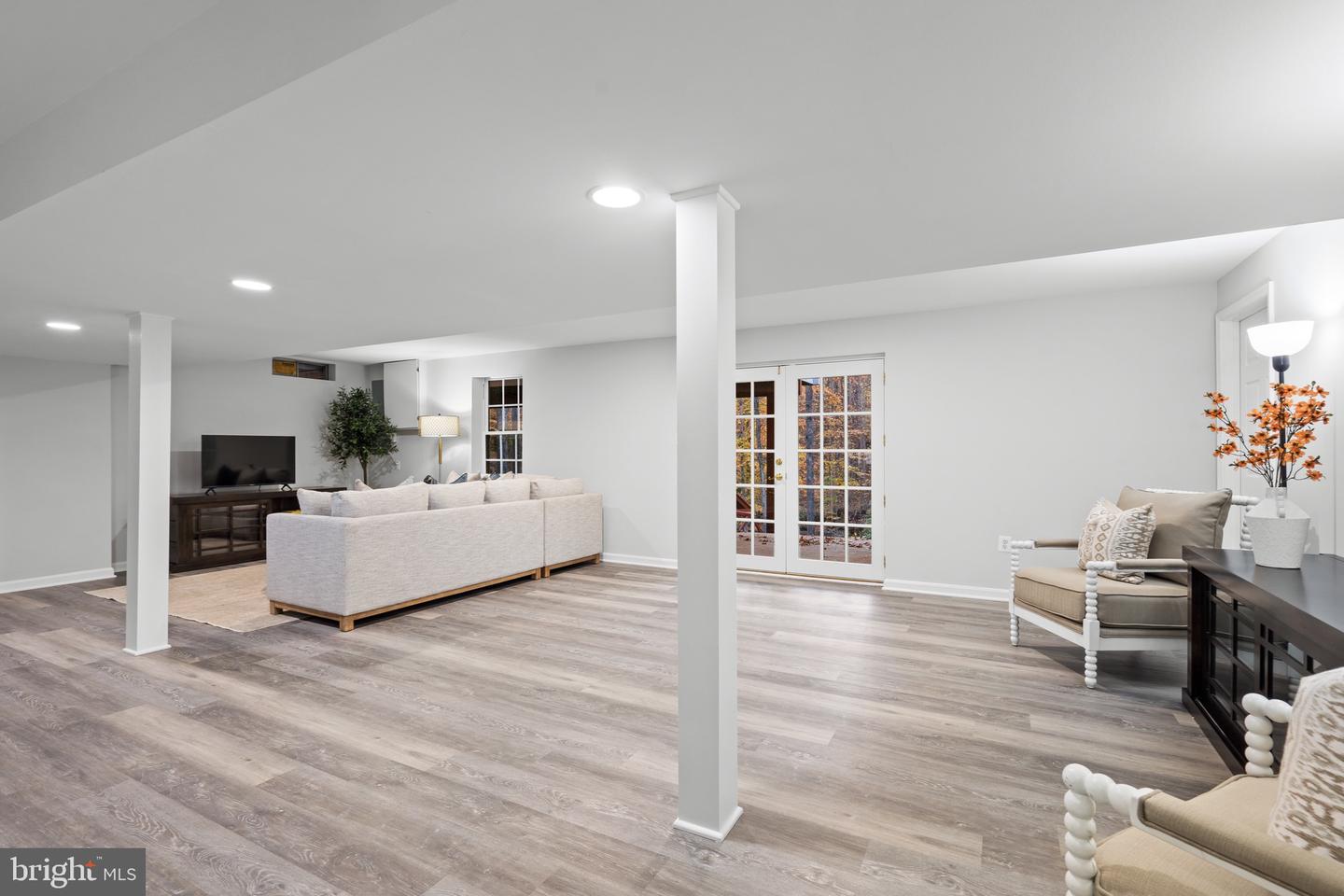 11317 EDENDERRY DR, FAIRFAX, Virginia 22030, 5 Bedrooms Bedrooms, 16 Rooms Rooms,3 BathroomsBathrooms,Residential,For sale,11317 EDENDERRY DR,VAFX2267946 MLS # VAFX2267946 11317 EDENDERRY DR, FAIRFAX, Virginia 22030, 5 Bedrooms Bedrooms, 16 Rooms Rooms,3 BathroomsBathrooms,Residential,For sale,11317 EDENDERRY DR,VAFX2267946 MLS # VAFX2267946