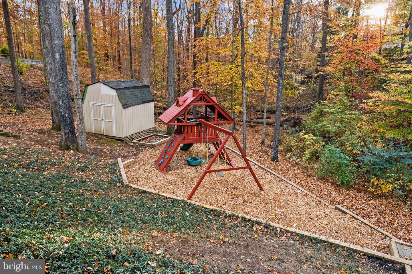 11317 EDENDERRY DR, FAIRFAX, Virginia 22030, 5 Bedrooms Bedrooms, 16 Rooms Rooms,3 BathroomsBathrooms,Residential,For sale,11317 EDENDERRY DR,VAFX2267946 MLS # VAFX2267946 11317 EDENDERRY DR, FAIRFAX, Virginia 22030, 5 Bedrooms Bedrooms, 16 Rooms Rooms,3 BathroomsBathrooms,Residential,For sale,11317 EDENDERRY DR,VAFX2267946 MLS # VAFX2267946