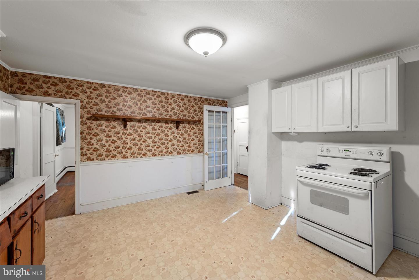 1621 LOCKES MILL ROAD RD, BERRYVILLE, Virginia 22611, 4 Bedrooms Bedrooms, ,2 BathroomsBathrooms,Residential,For sale,1621 LOCKES MILL ROAD RD,VACL2006186 MLS # VACL2006186