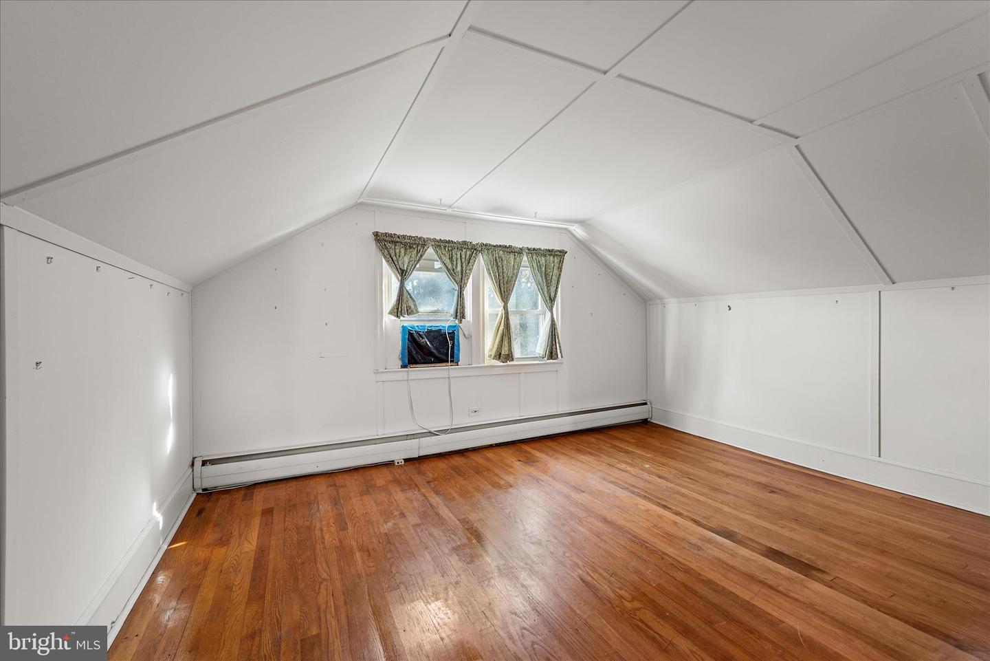 1621 LOCKES MILL ROAD RD, BERRYVILLE, Virginia 22611, 4 Bedrooms Bedrooms, ,2 BathroomsBathrooms,Residential,For sale,1621 LOCKES MILL ROAD RD,VACL2006186 MLS # VACL2006186