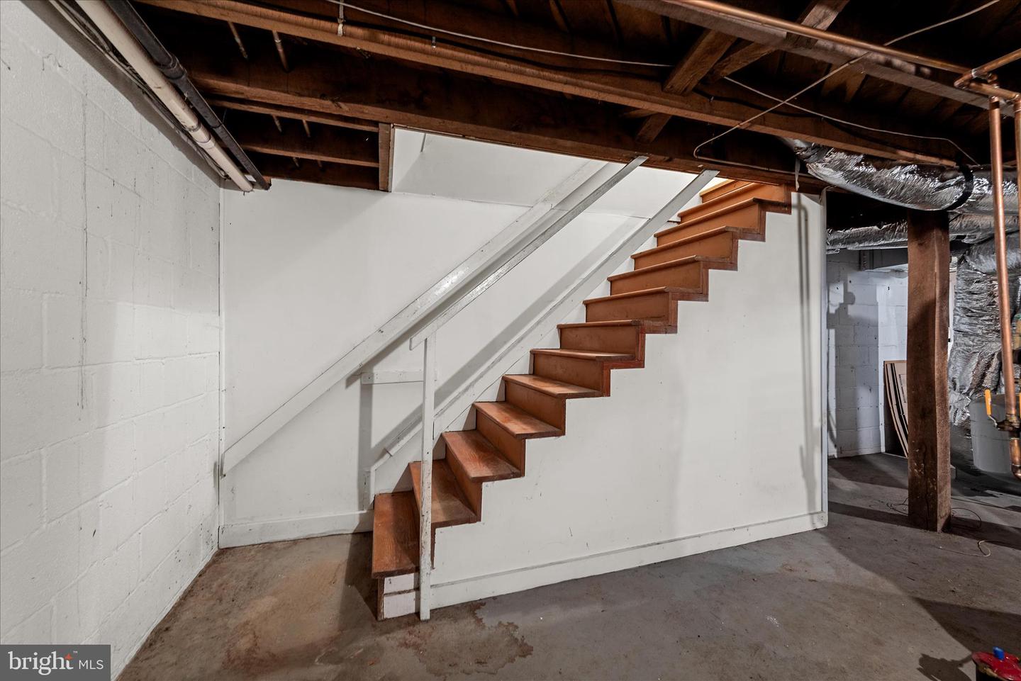 1621 LOCKES MILL ROAD RD, BERRYVILLE, Virginia 22611, 4 Bedrooms Bedrooms, ,2 BathroomsBathrooms,Residential,For sale,1621 LOCKES MILL ROAD RD,VACL2006186 MLS # VACL2006186