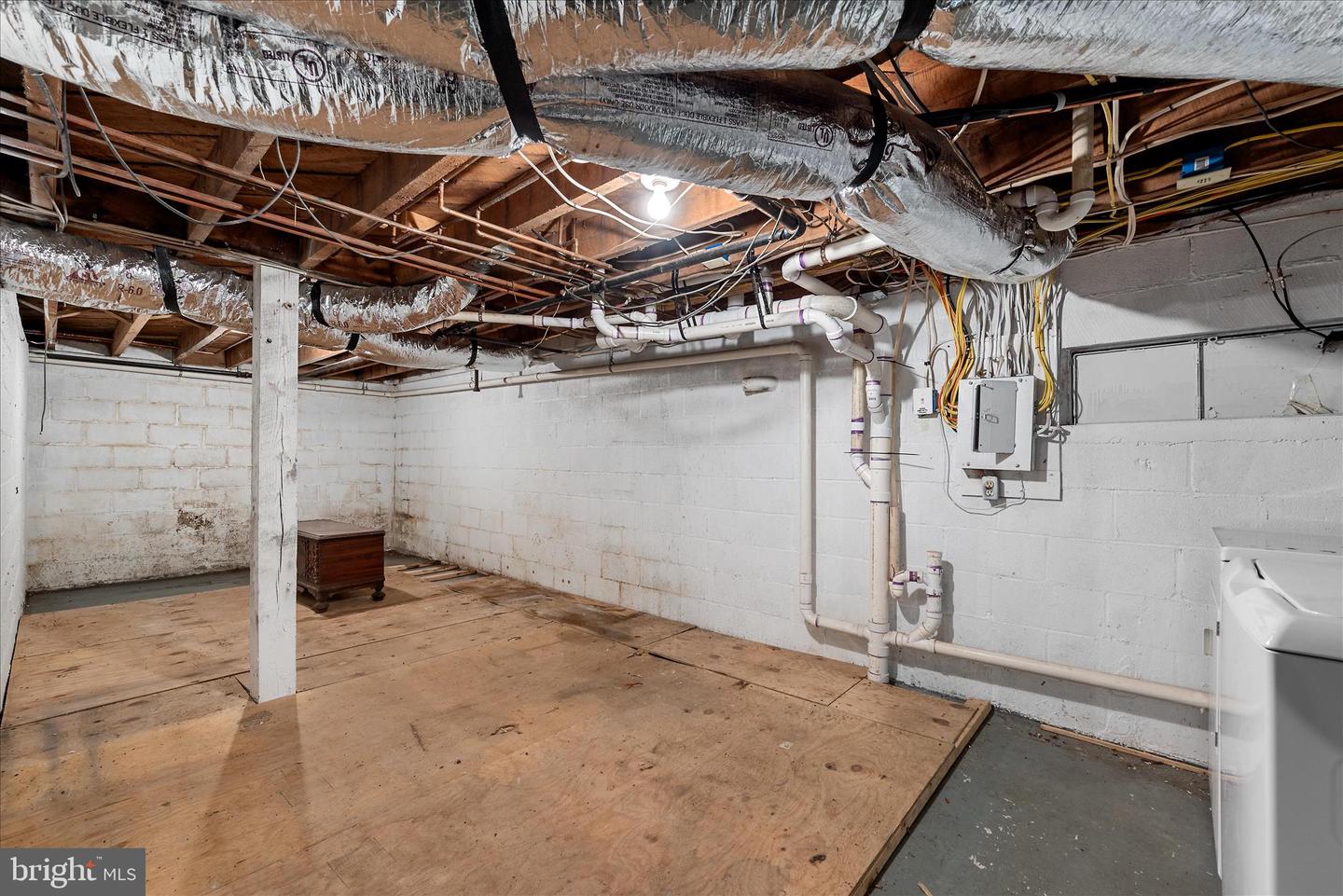 1621 LOCKES MILL ROAD RD, BERRYVILLE, Virginia 22611, 4 Bedrooms Bedrooms, ,2 BathroomsBathrooms,Residential,For sale,1621 LOCKES MILL ROAD RD,VACL2006186 MLS # VACL2006186