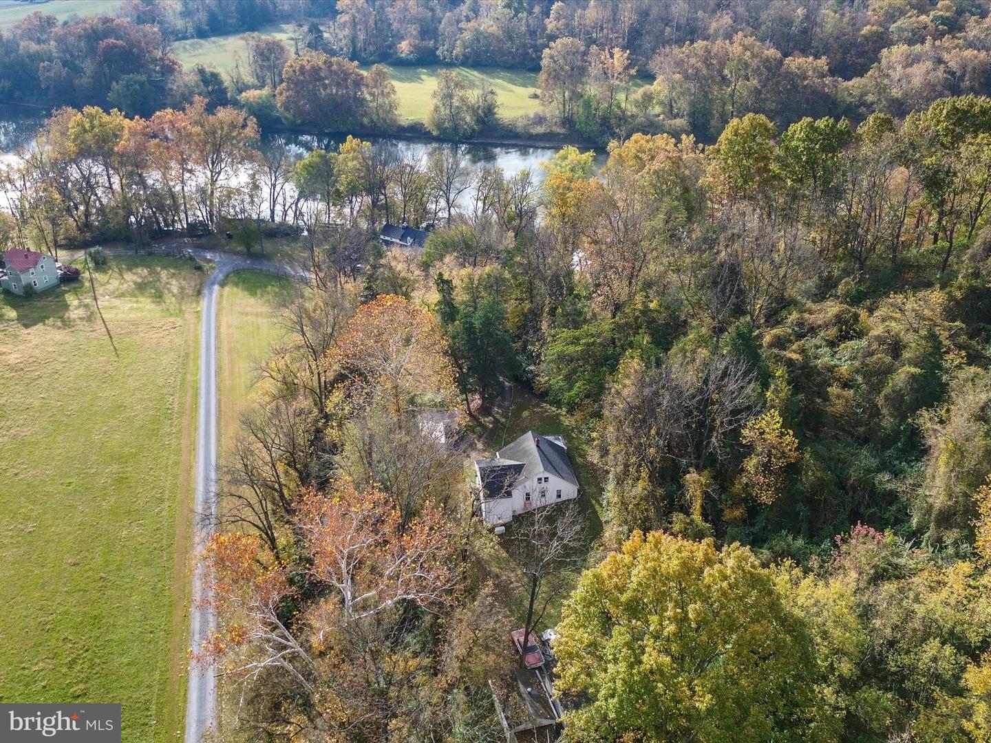 1621 LOCKES MILL ROAD RD, BERRYVILLE, Virginia 22611, 4 Bedrooms Bedrooms, ,2 BathroomsBathrooms,Residential,For sale,1621 LOCKES MILL ROAD RD,VACL2006186 MLS # VACL2006186