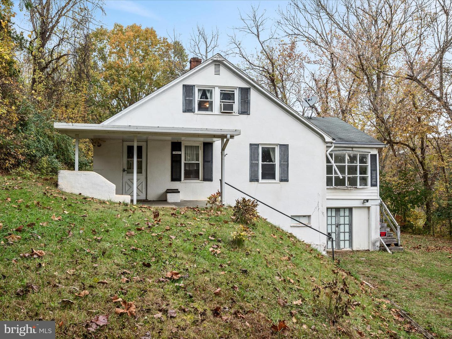 1621 LOCKES MILL ROAD RD, BERRYVILLE, Virginia 22611, 4 Bedrooms Bedrooms, ,2 BathroomsBathrooms,Residential,For sale,1621 LOCKES MILL ROAD RD,VACL2006186 MLS # VACL2006186