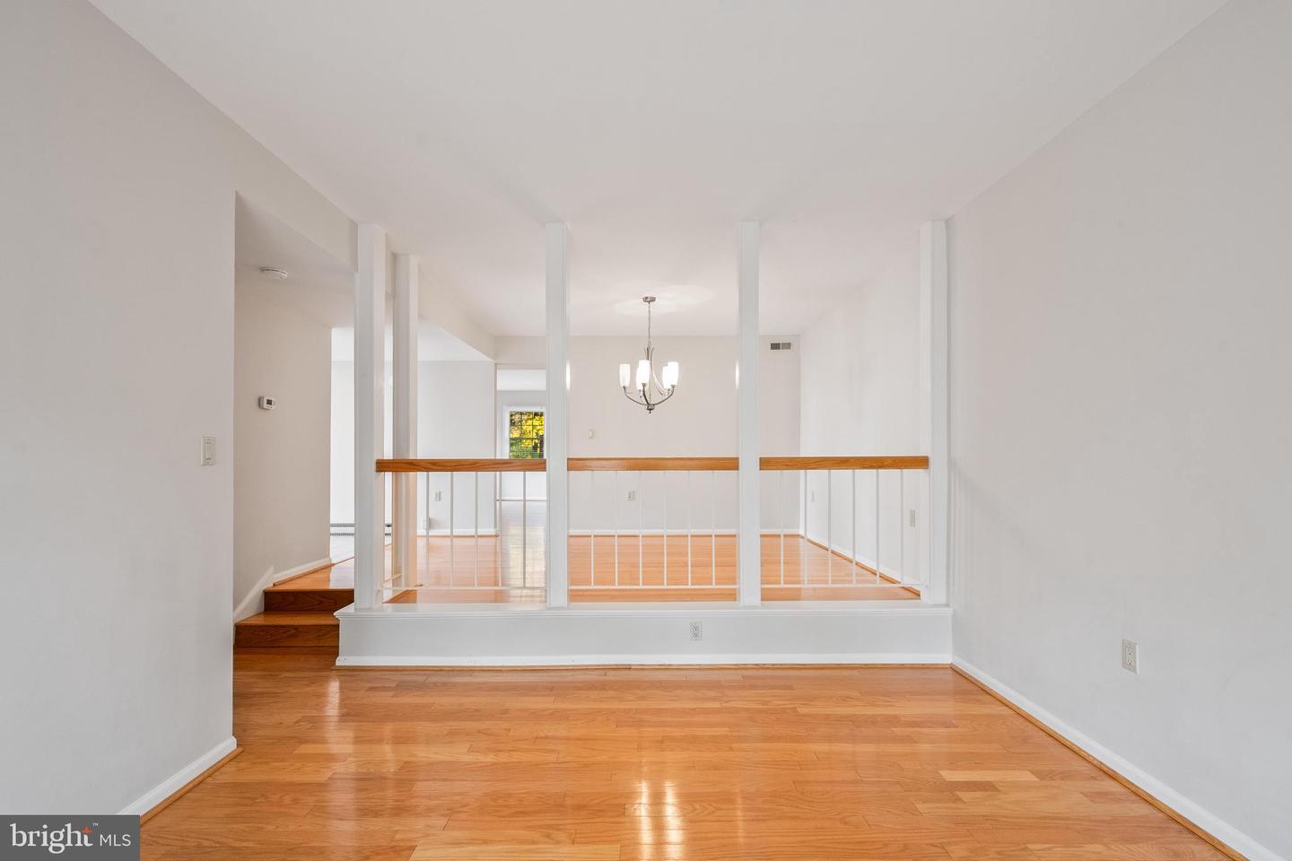 VIENNA, Virginia 22180, 4 Bedrooms Bedrooms, ,2 BathroomsBathrooms,Residential,For sale,VAFX2276786 MLS # VAFX2276786