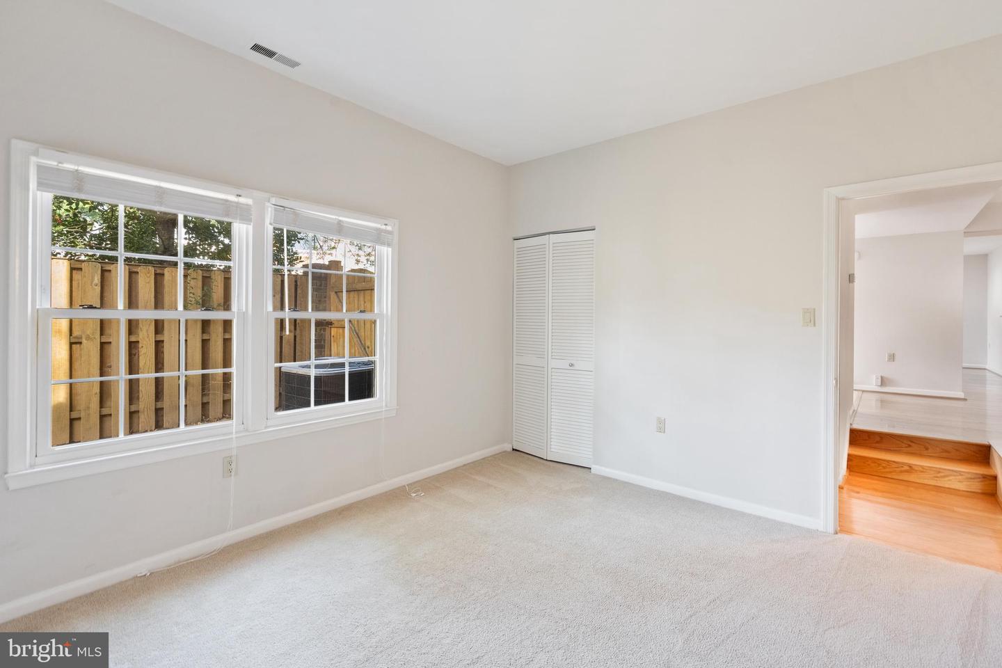 VIENNA, Virginia 22180, 4 Bedrooms Bedrooms, ,2 BathroomsBathrooms,Residential,For sale,VAFX2276786 MLS # VAFX2276786