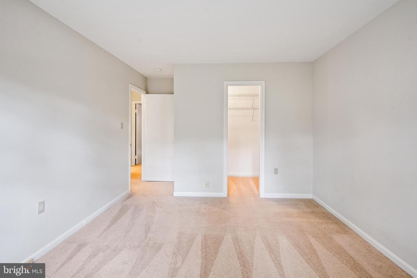 VIENNA, Virginia 22180, 4 Bedrooms Bedrooms, ,2 BathroomsBathrooms,Residential,For sale,VAFX2276786 MLS # VAFX2276786