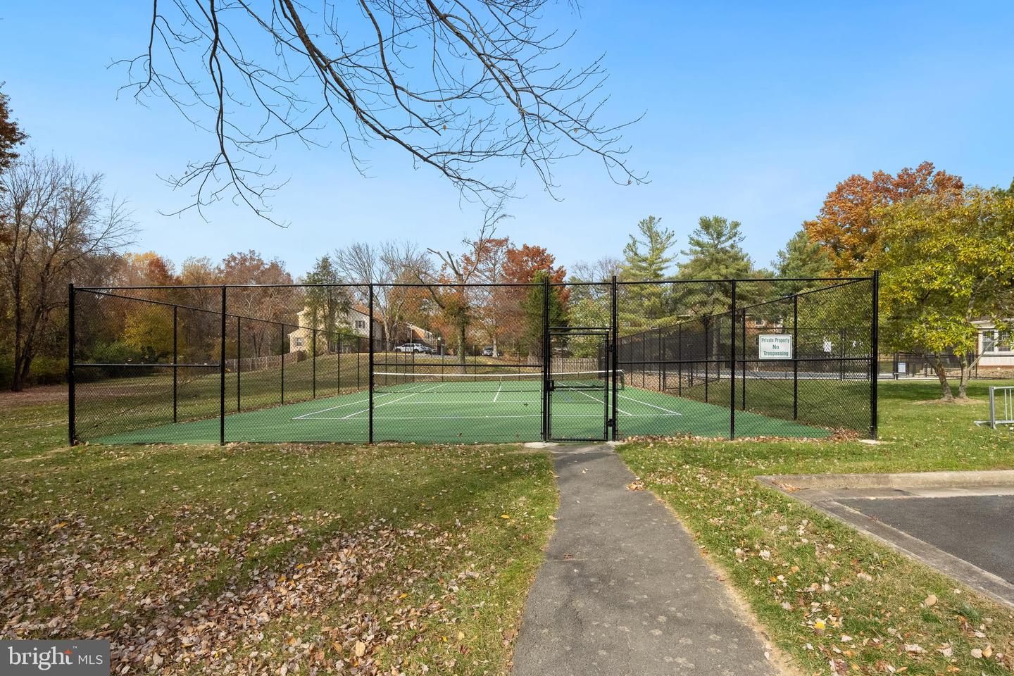 VIENNA, Virginia 22180, 4 Bedrooms Bedrooms, ,2 BathroomsBathrooms,Residential,For sale,VAFX2276786 MLS # VAFX2276786