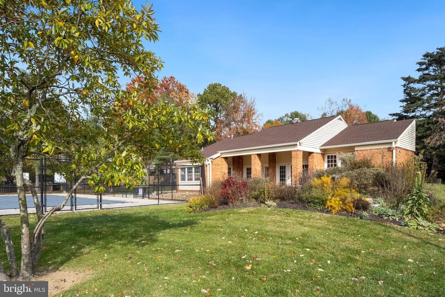 VIENNA, Virginia 22180, 4 Bedrooms Bedrooms, ,2 BathroomsBathrooms,Residential,For sale,VAFX2276786 MLS # VAFX2276786