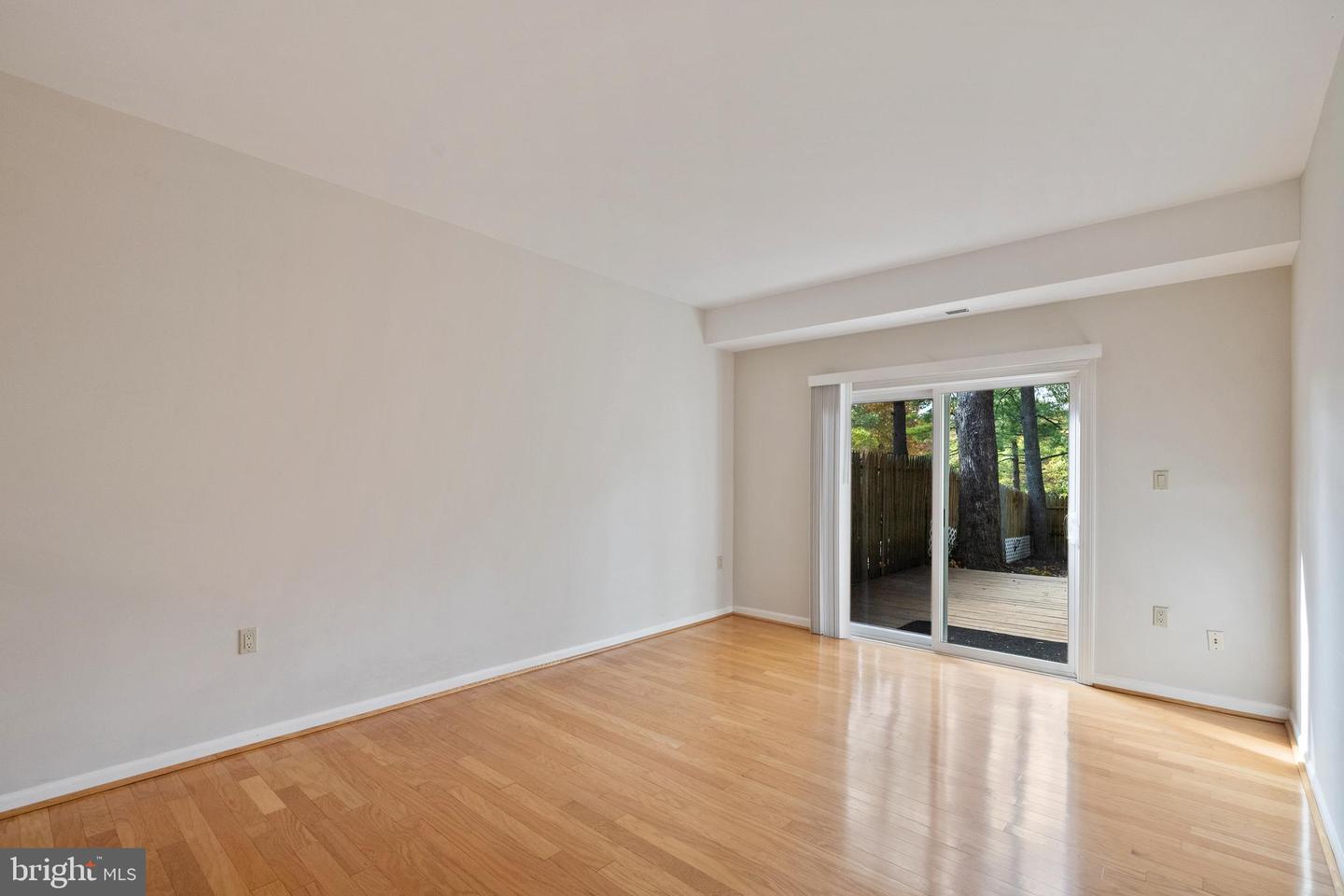 VIENNA, Virginia 22180, 4 Bedrooms Bedrooms, ,2 BathroomsBathrooms,Residential,For sale,VAFX2276786 MLS # VAFX2276786