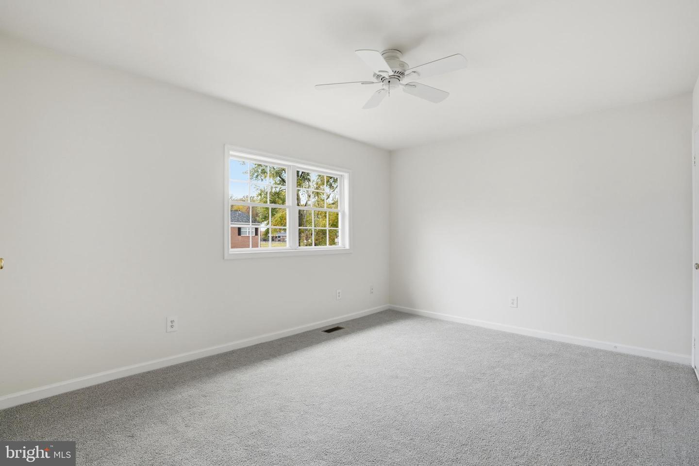 14753 TAMARACK PL, WOODBRIDGE, Virginia 22191, 2 Bedrooms Bedrooms, ,2 BathroomsBathrooms,Residential,For sale,14753 TAMARACK PL,VAPW2107282 MLS # VAPW2107282