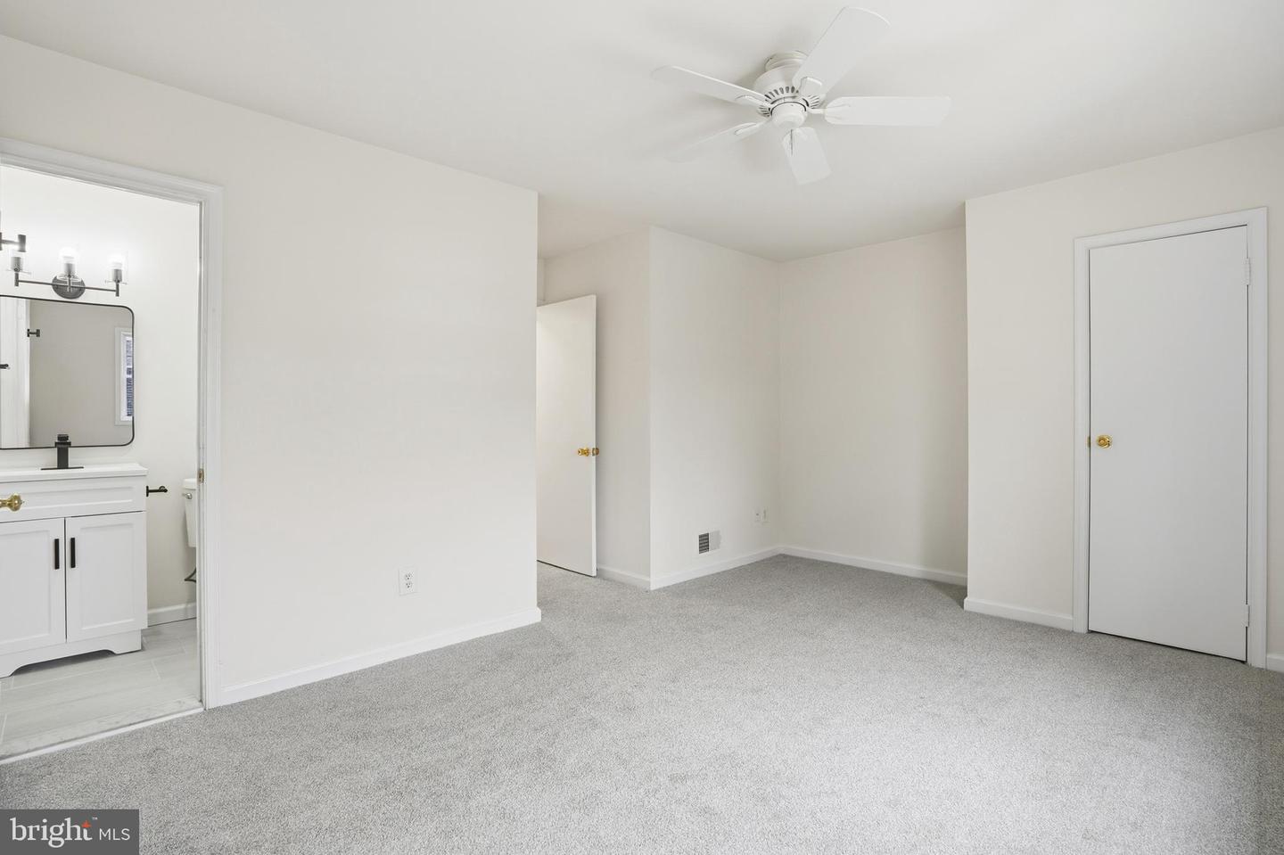 14753 TAMARACK PL, WOODBRIDGE, Virginia 22191, 2 Bedrooms Bedrooms, ,2 BathroomsBathrooms,Residential,For sale,14753 TAMARACK PL,VAPW2107282 MLS # VAPW2107282