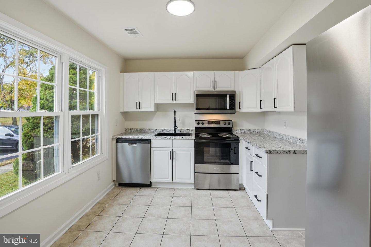 14753 TAMARACK PL, WOODBRIDGE, Virginia 22191, 2 Bedrooms Bedrooms, ,2 BathroomsBathrooms,Residential,For sale,14753 TAMARACK PL,VAPW2107282 MLS # VAPW2107282