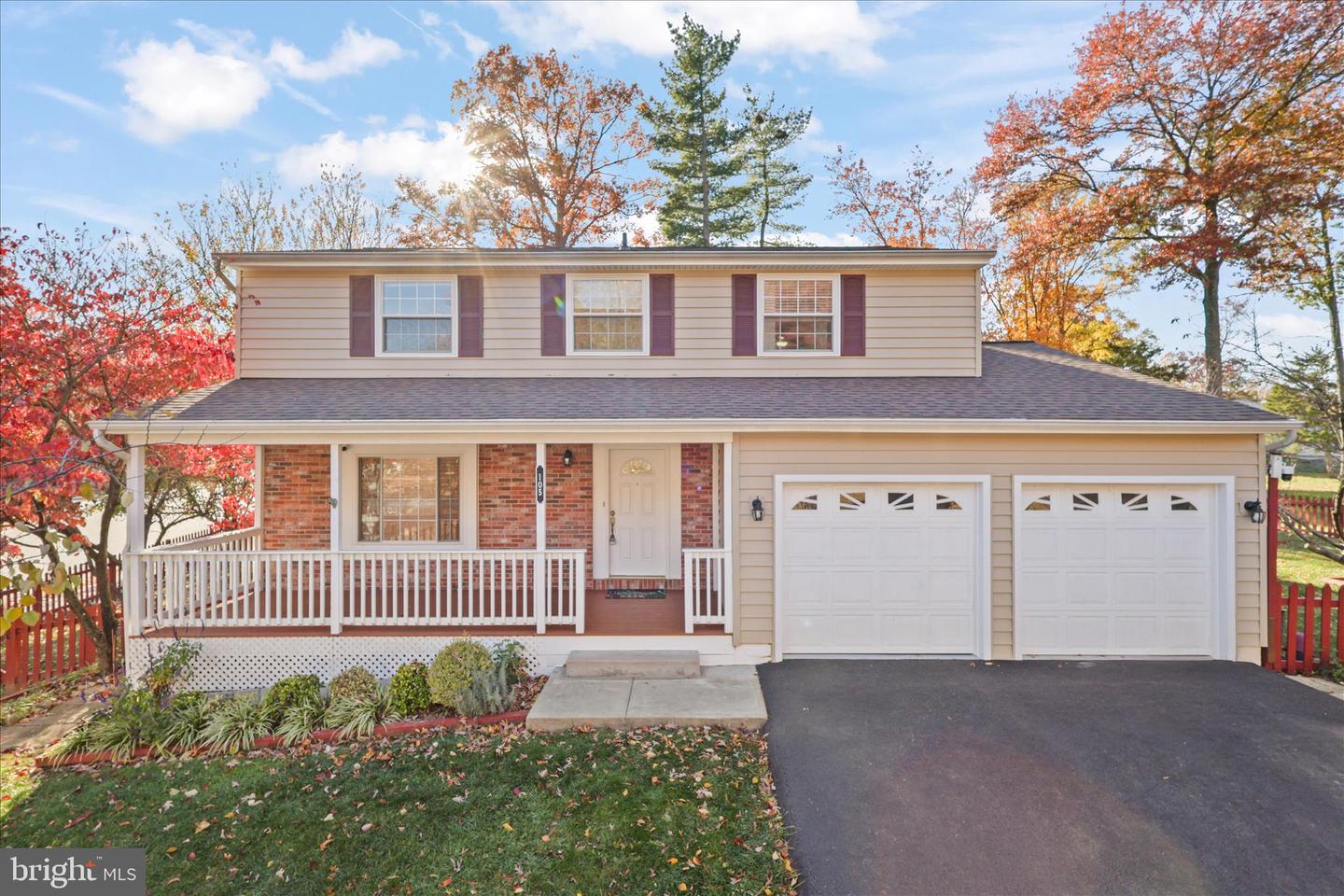 105 DEERWOOD CT, STERLING, Virginia 20164, 5 Bedrooms Bedrooms, ,3 BathroomsBathrooms,Residential,For sale,105 DEERWOOD CT,VALO2110524 MLS # VALO2110524