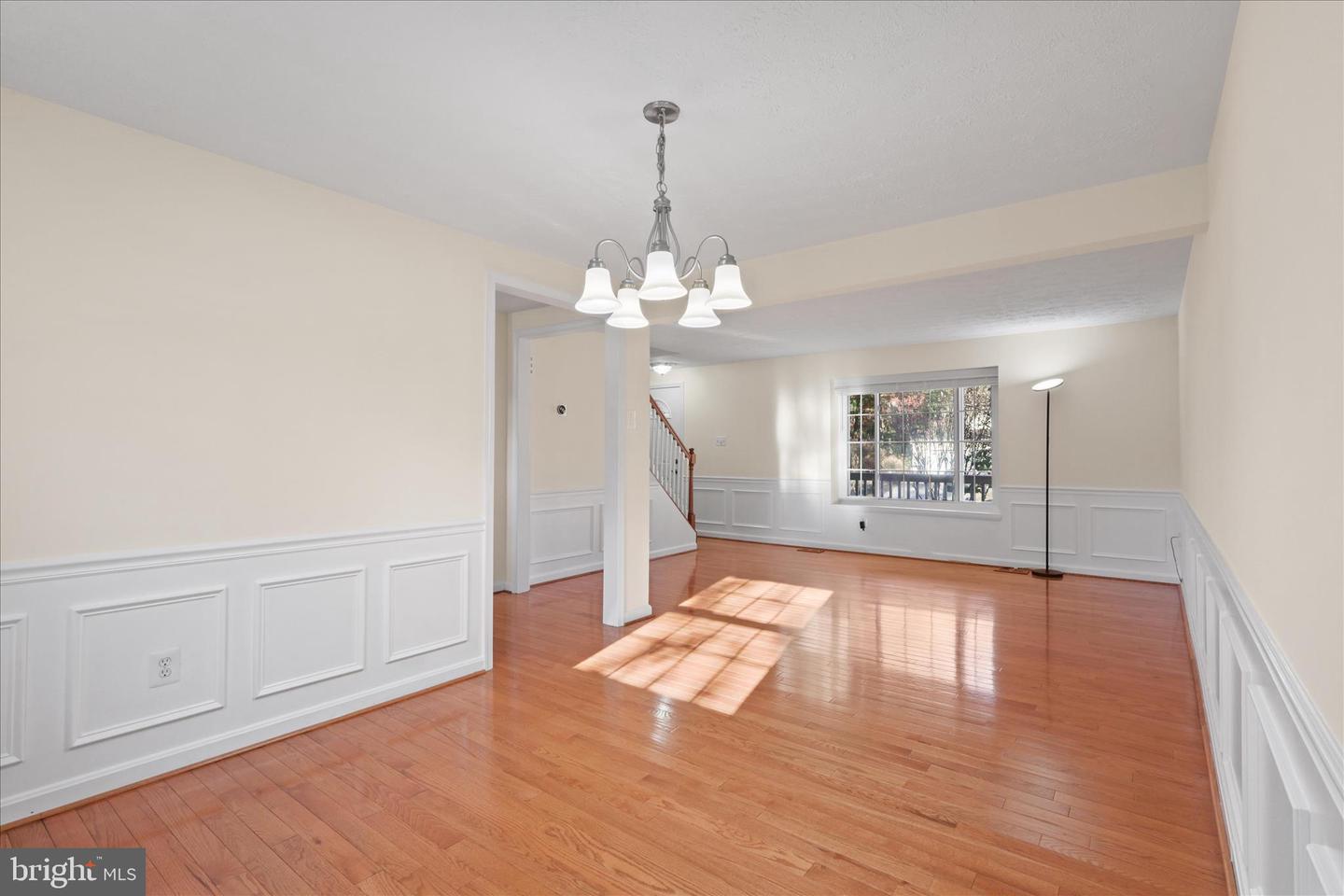 105 DEERWOOD CT, STERLING, Virginia 20164, 5 Bedrooms Bedrooms, ,3 BathroomsBathrooms,Residential,For sale,105 DEERWOOD CT,VALO2110524 MLS # VALO2110524