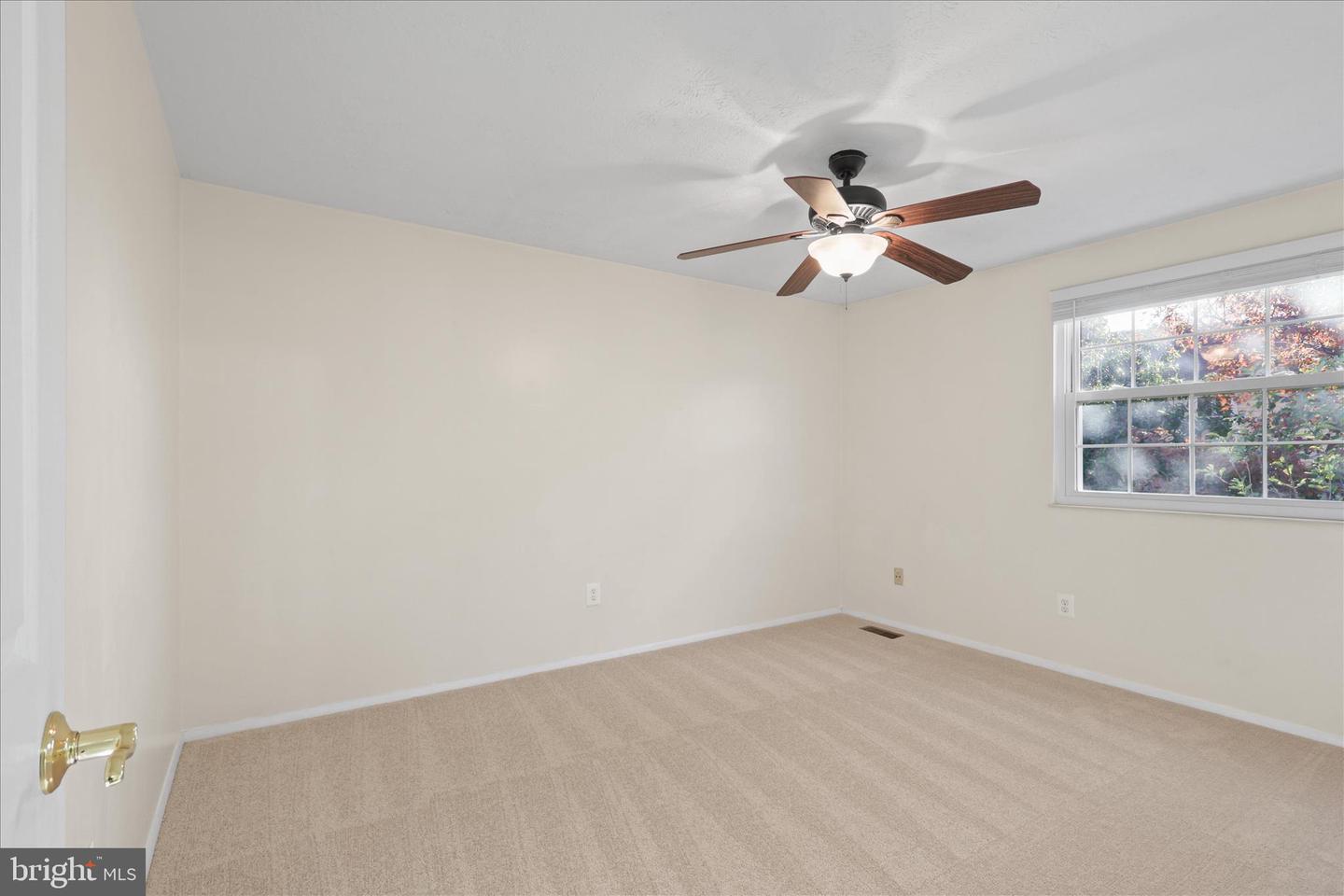 105 DEERWOOD CT, STERLING, Virginia 20164, 5 Bedrooms Bedrooms, ,3 BathroomsBathrooms,Residential,For sale,105 DEERWOOD CT,VALO2110524 MLS # VALO2110524