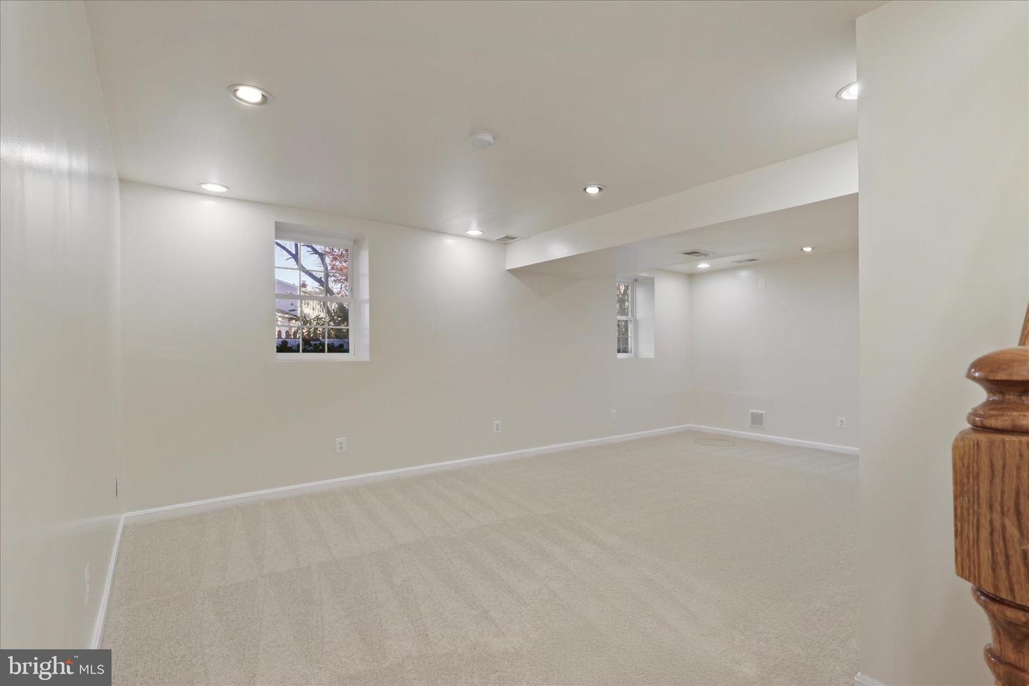 105 DEERWOOD CT, STERLING, Virginia 20164, 5 Bedrooms Bedrooms, ,3 BathroomsBathrooms,Residential,For sale,105 DEERWOOD CT,VALO2110524 MLS # VALO2110524