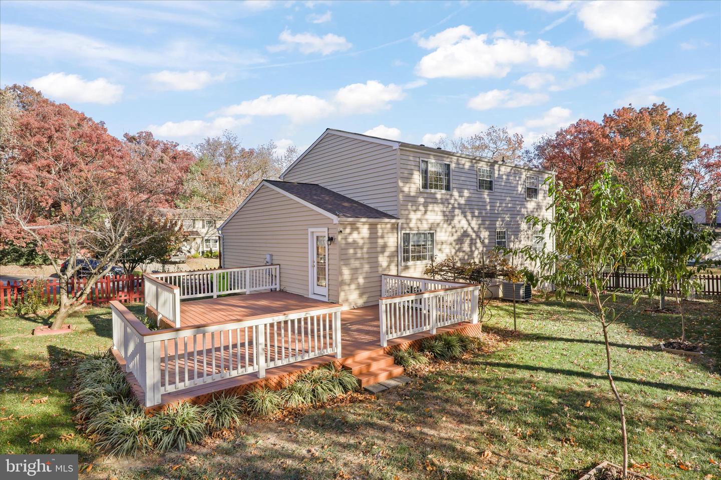 105 DEERWOOD CT, STERLING, Virginia 20164, 5 Bedrooms Bedrooms, ,3 BathroomsBathrooms,Residential,For sale,105 DEERWOOD CT,VALO2110524 MLS # VALO2110524