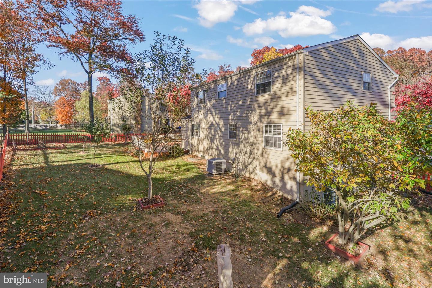 105 DEERWOOD CT, STERLING, Virginia 20164, 5 Bedrooms Bedrooms, ,3 BathroomsBathrooms,Residential,For sale,105 DEERWOOD CT,VALO2110524 MLS # VALO2110524