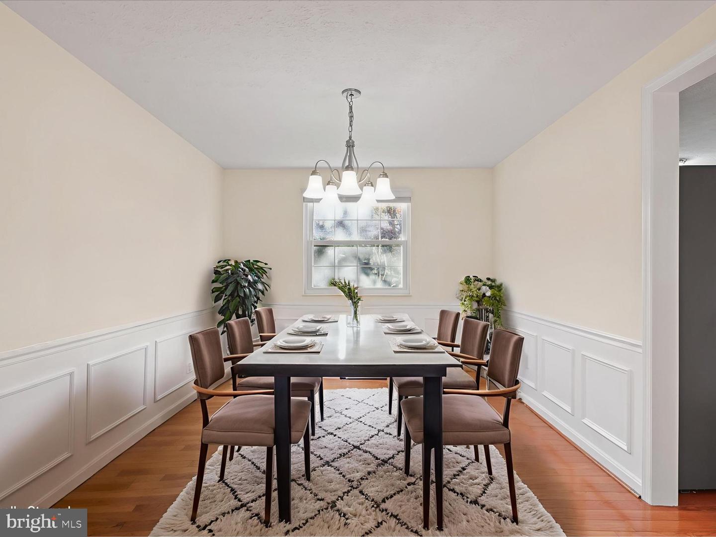 105 DEERWOOD CT, STERLING, Virginia 20164, 5 Bedrooms Bedrooms, ,3 BathroomsBathrooms,Residential,For sale,105 DEERWOOD CT,VALO2110524 MLS # VALO2110524