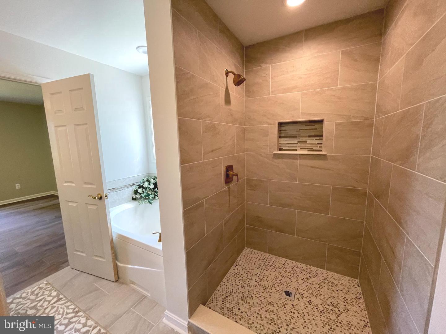 2252 JOLLY RODGER DR, GREENBACKVILLE, Virginia 23356, 3 Bedrooms Bedrooms, 11 Rooms Rooms,2 BathroomsBathrooms,Residential,For sale,2252 JOLLY RODGER DR,VAAC2002356 MLS # VAAC2002356