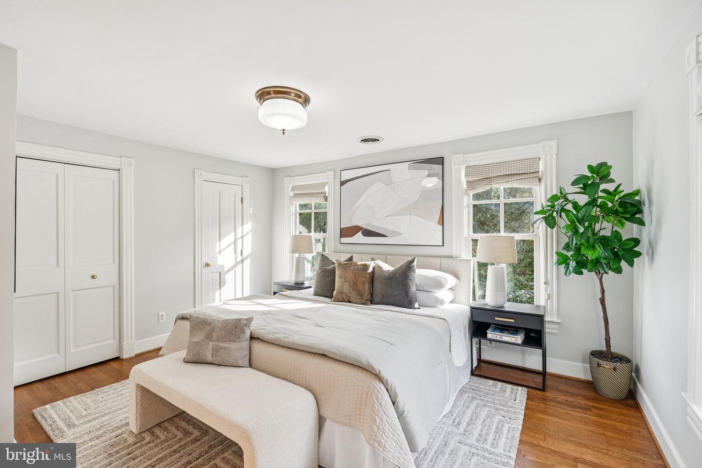 3200 44TH ST NW, WASHINGTON, District Of Columbia 20016, 5 Bedrooms Bedrooms, ,3 BathroomsBathrooms,Residential,For sale,3200 44TH ST NW,DCDC2230464 MLS # DCDC2230464