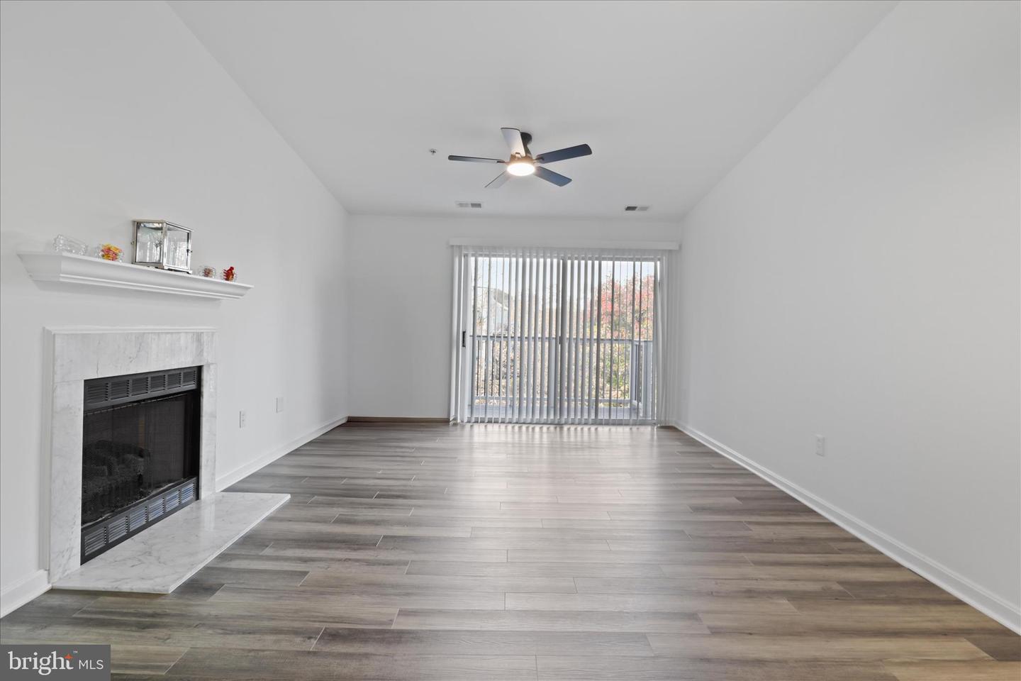 20605 CORNSTALK TER #302, ASHBURN, Virginia 20147, 2 Bedrooms Bedrooms, ,2 BathroomsBathrooms,Residential,For sale,20605 CORNSTALK TER #302,VALO2110572 MLS # VALO2110572