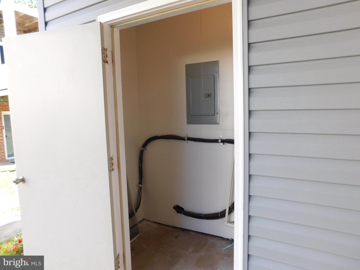 100 PICADILLY LN #50, STAFFORD, Virginia 22556, 2 Bedrooms Bedrooms, 7 Rooms Rooms,2 BathroomsBathrooms,Residential,For sale,100 PICADILLY LN #50,VAST2044044 MLS # VAST2044044 100 PICADILLY LN #50, STAFFORD, Virginia 22556, 2 Bedrooms Bedrooms, 7 Rooms Rooms,2 BathroomsBathrooms,Residential,For sale,100 PICADILLY LN #50,VAST2044044 MLS # VAST2044044