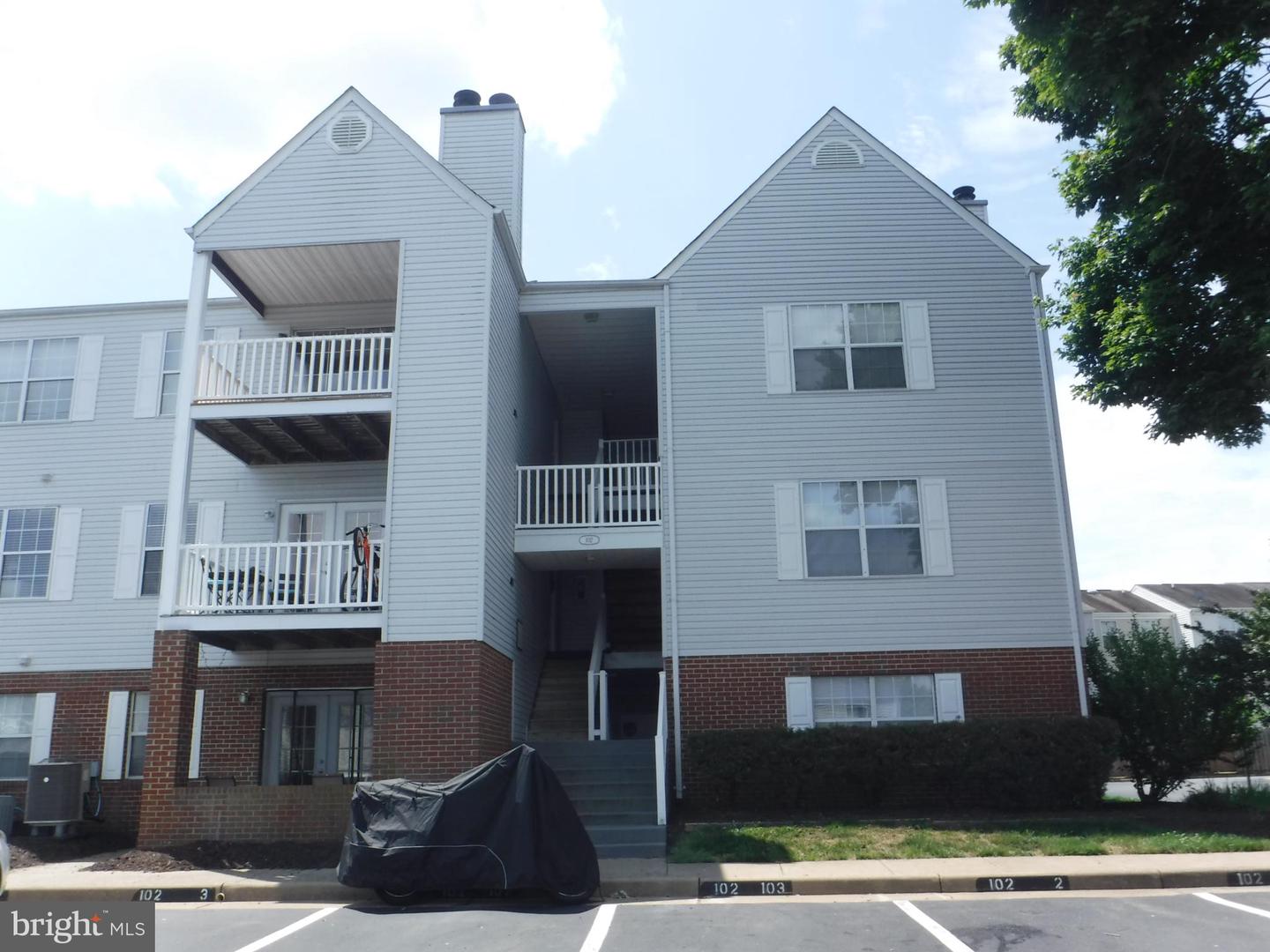 100 PICADILLY LN #50, STAFFORD, Virginia 22556, 2 Bedrooms Bedrooms, 7 Rooms Rooms,2 BathroomsBathrooms,Residential,For sale,100 PICADILLY LN #50,VAST2044044 MLS # VAST2044044 100 PICADILLY LN #50, STAFFORD, Virginia 22556, 2 Bedrooms Bedrooms, 7 Rooms Rooms,2 BathroomsBathrooms,Residential,For sale,100 PICADILLY LN #50,VAST2044044 MLS # VAST2044044