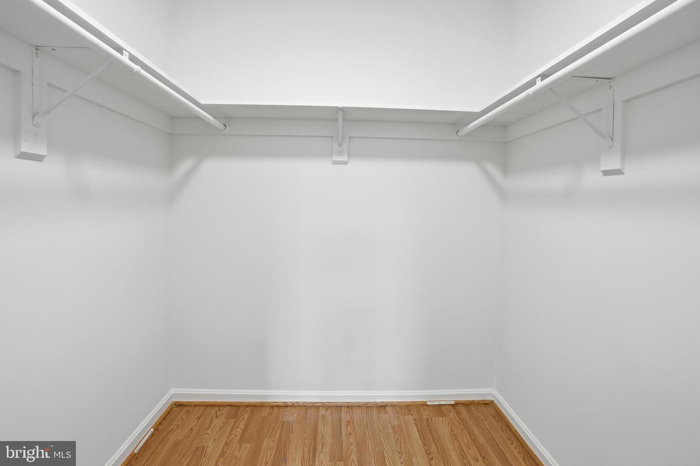 13357 PELICAN RD, WOODBRIDGE, Virginia 22193, 4 Bedrooms Bedrooms, ,2 BathroomsBathrooms,Residential,For sale,13357 PELICAN RD,VAPW2107328 MLS # VAPW2107328