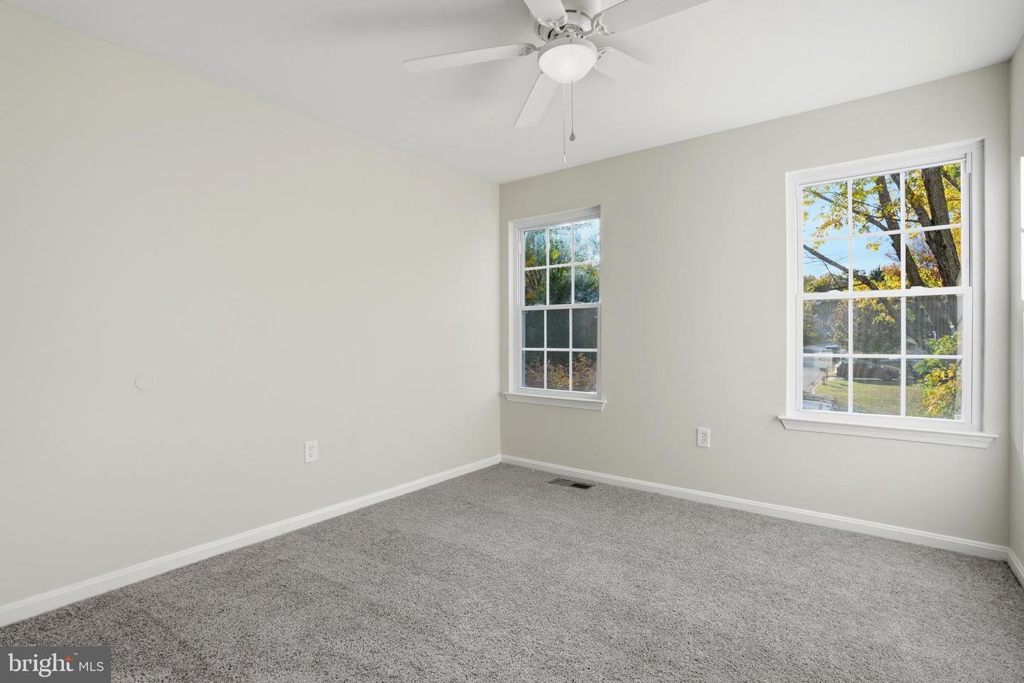 13357 PELICAN RD, WOODBRIDGE, Virginia 22193, 4 Bedrooms Bedrooms, ,2 BathroomsBathrooms,Residential,For sale,13357 PELICAN RD,VAPW2107328 MLS # VAPW2107328